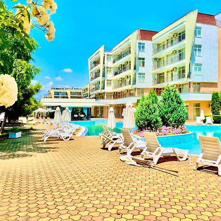 Grand Kamelia Holiday Complex Sluneční pobřeží Exteriér fotografie