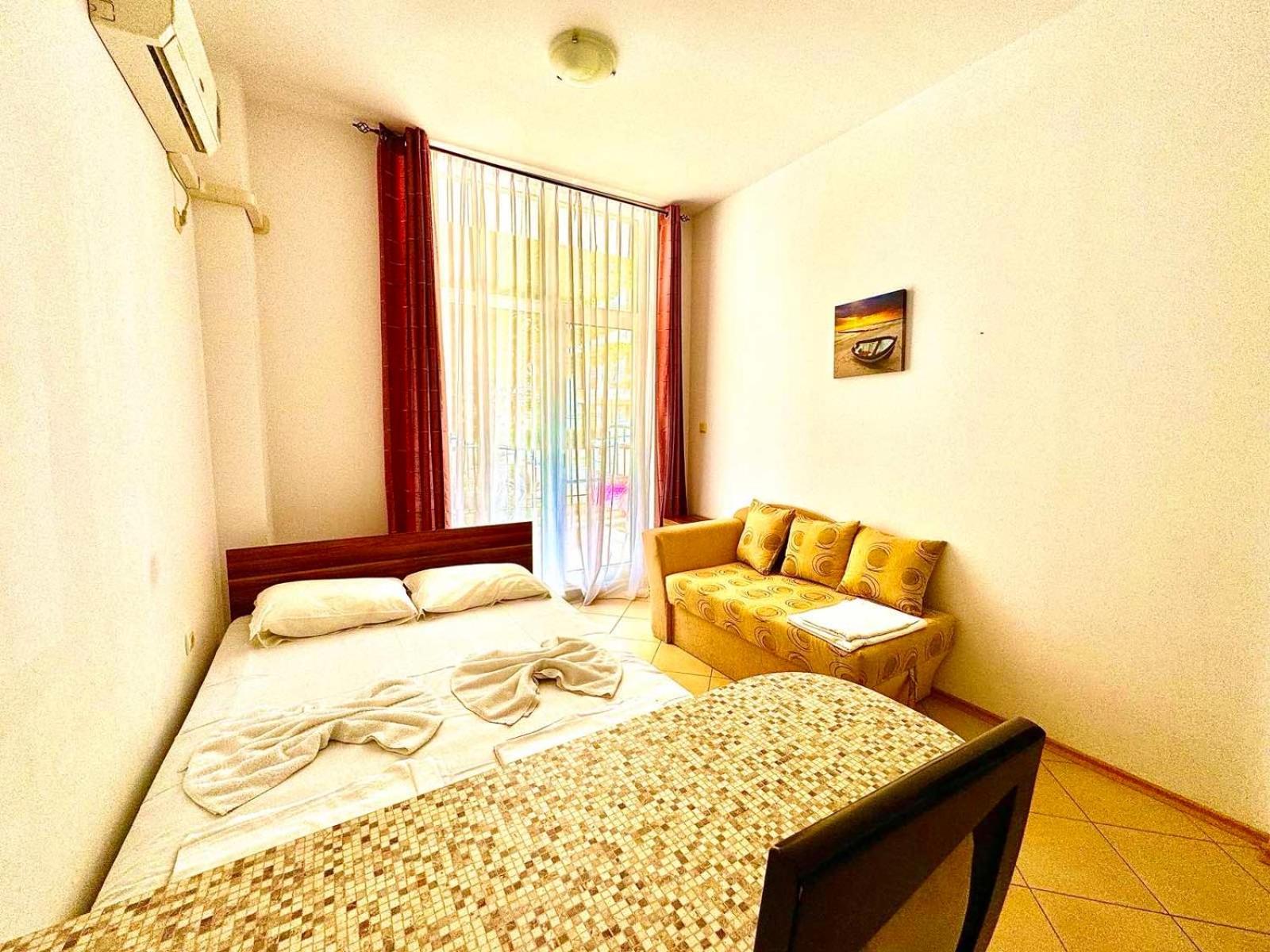 Grand Kamelia Holiday Complex Sluneční pobřeží Exteriér fotografie